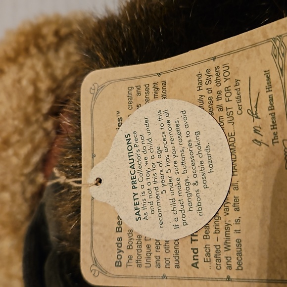 Boyds Bears Aunt Bessie Skidoo Bear - Picture 5 of 10